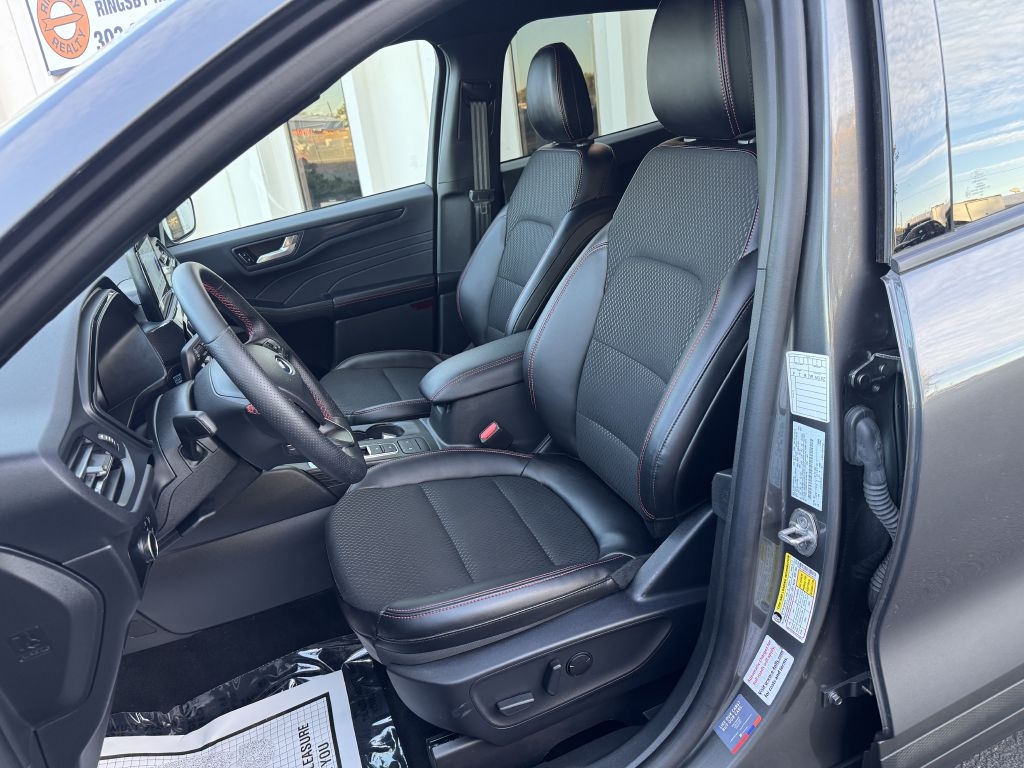 Ford Escape ST-Line AWD 2025