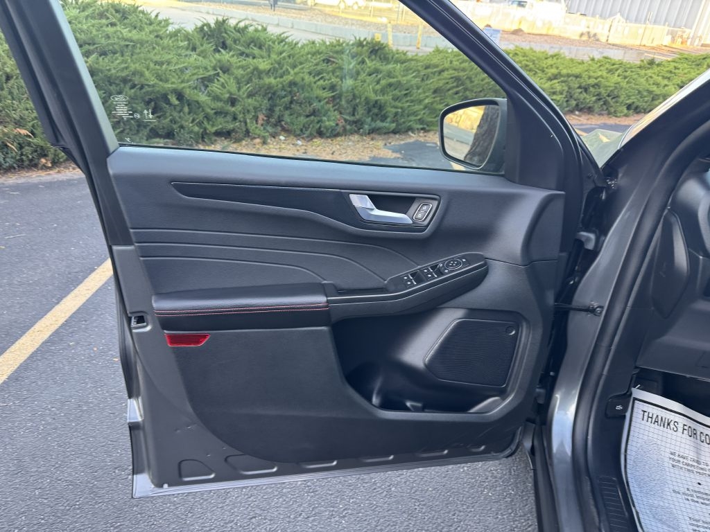 Ford Escape ST-Line AWD 2025