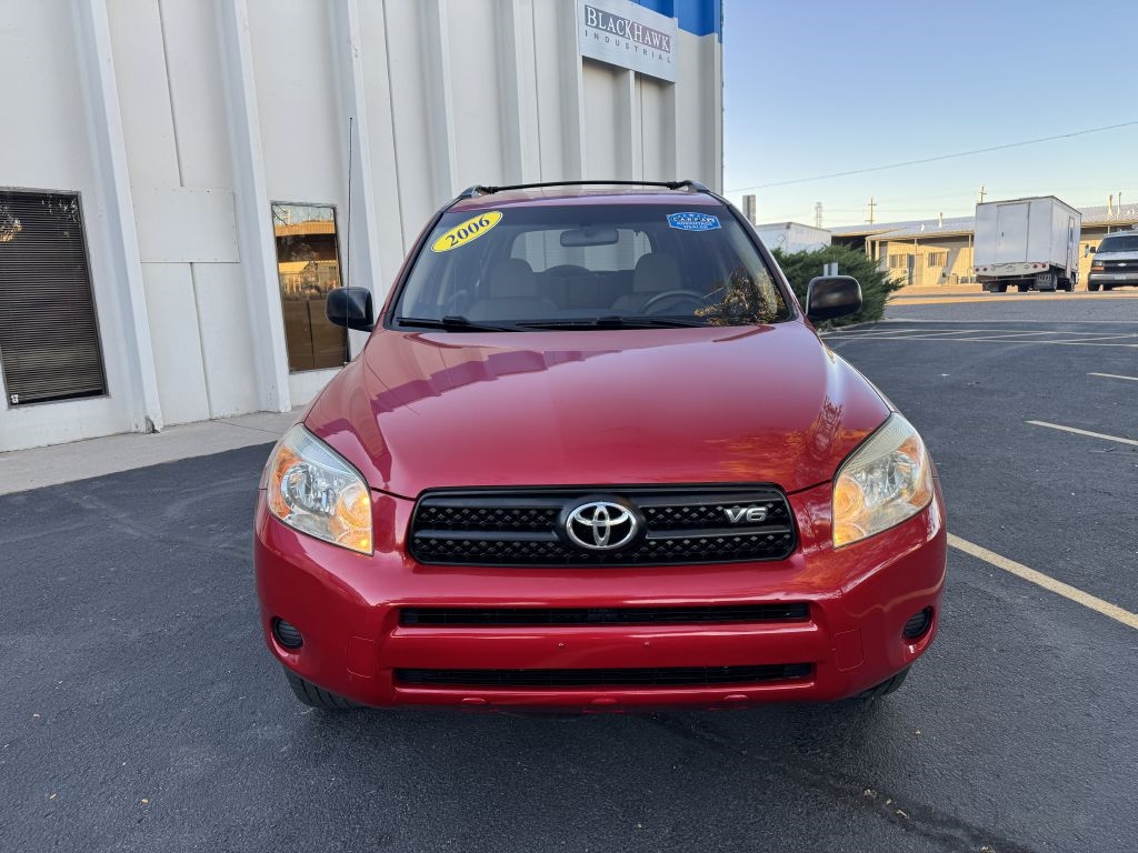 Toyota RAV4 4dr Base V6 4WD (Natl) 2006