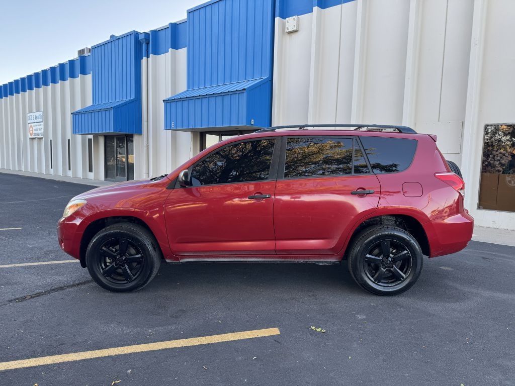 Toyota RAV4 4dr Base V6 4WD (Natl) 2006