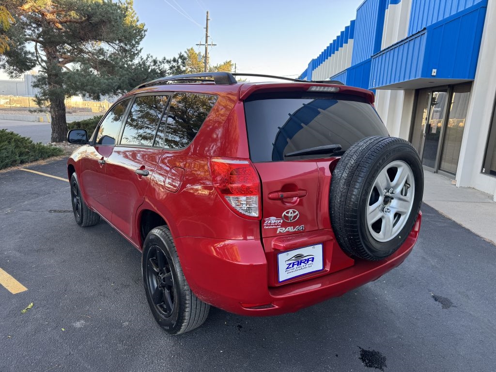Toyota RAV4 4dr Base V6 4WD (Natl) 2006