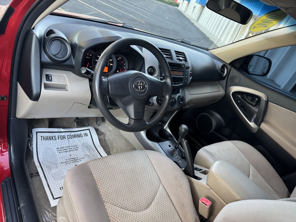 Toyota RAV4 4dr Base V6 4WD (Natl) 2006