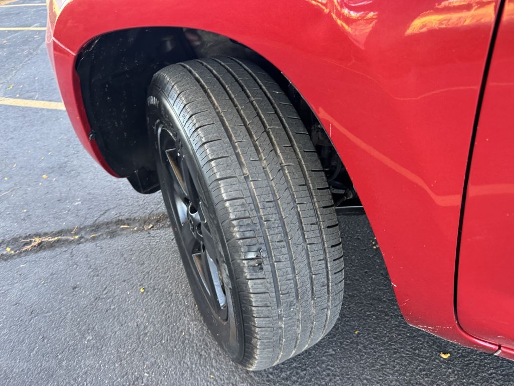 Toyota RAV4 4dr Base V6 4WD (Natl) 2006