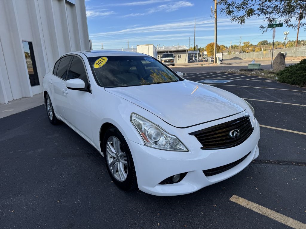 Infiniti G37 Sedan 4dr Journey RWD 2013