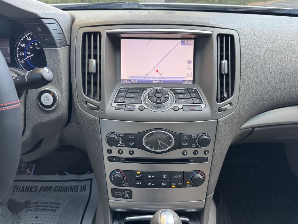 Infiniti G37 Sedan 4dr Journey RWD 2013