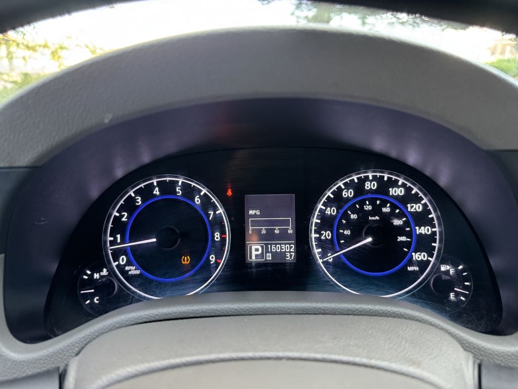 Infiniti G37 Sedan 4dr Journey RWD 2013