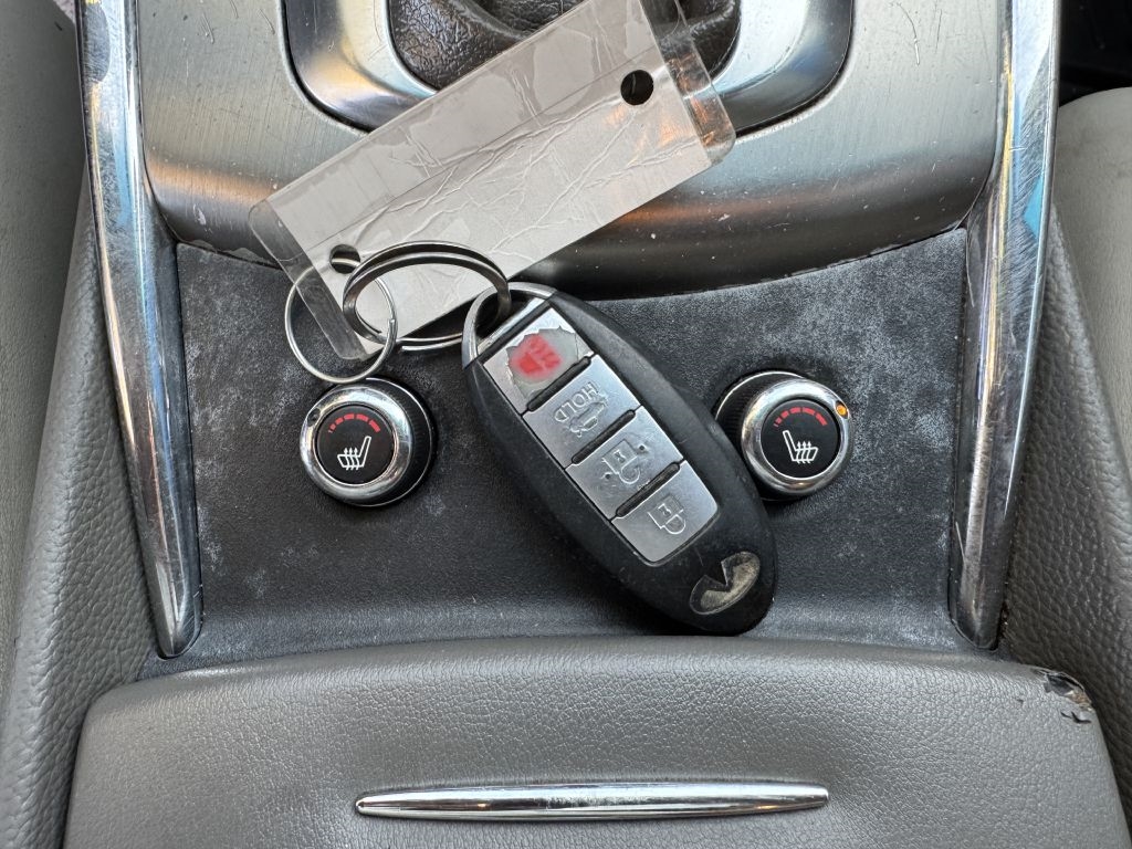 Infiniti G37 Sedan 4dr Journey RWD 2013