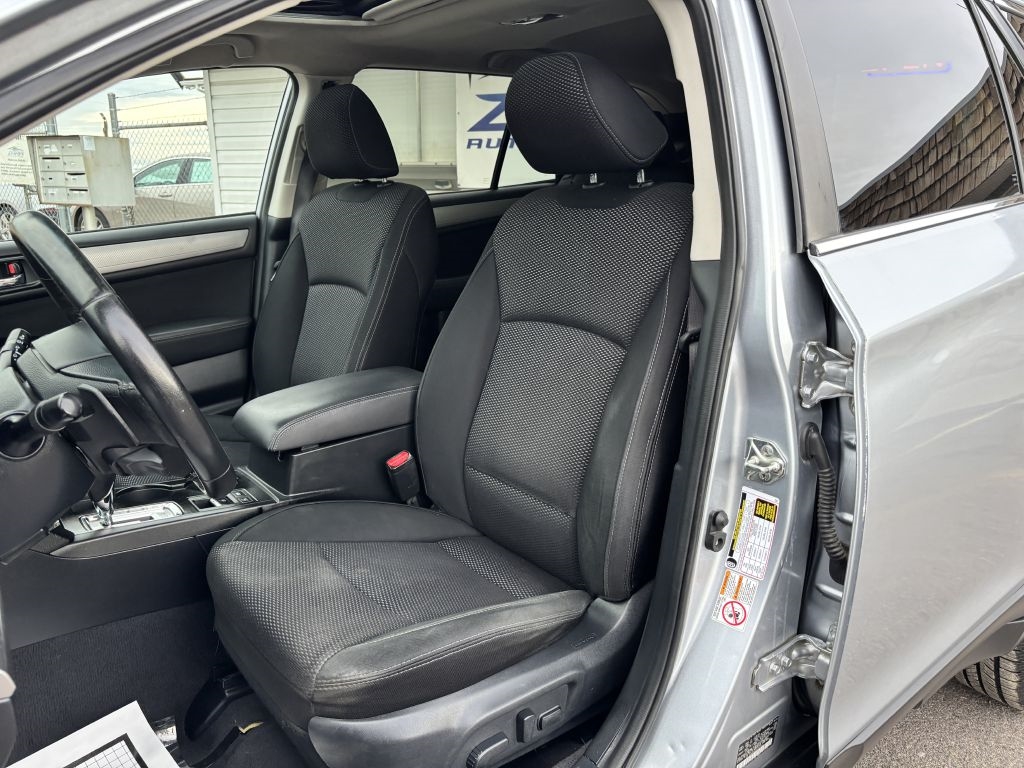 Subaru Outback 4dr Wgn 2.5i Premium 2015