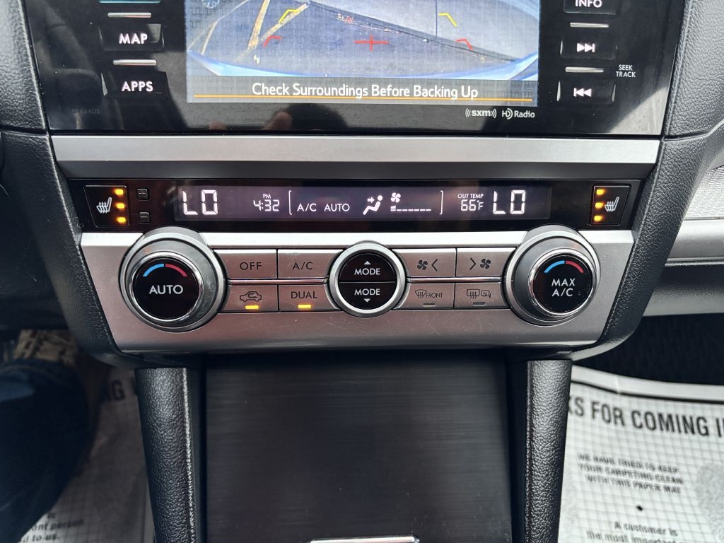 Subaru Outback 4dr Wgn 2.5i Premium 2015