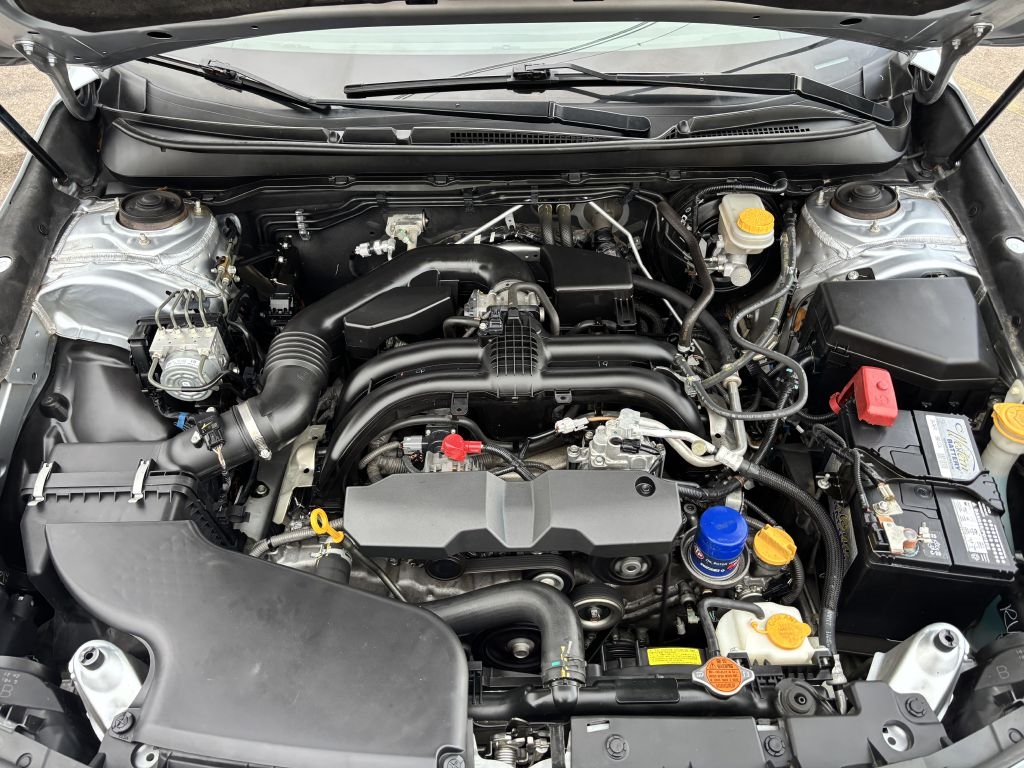 Subaru Outback 4dr Wgn 2.5i Premium 2015