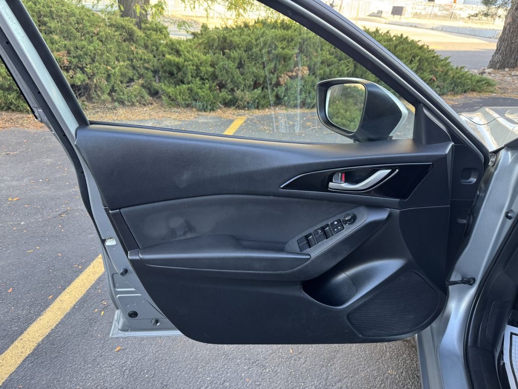 Mazda MAZDA3 4dr Sdn Auto i Sport 2016