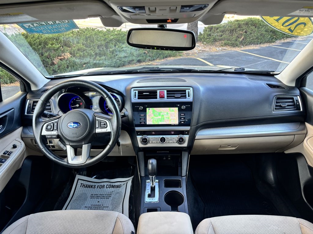 Subaru Outback 4dr Wgn 2.5i Premium 2015