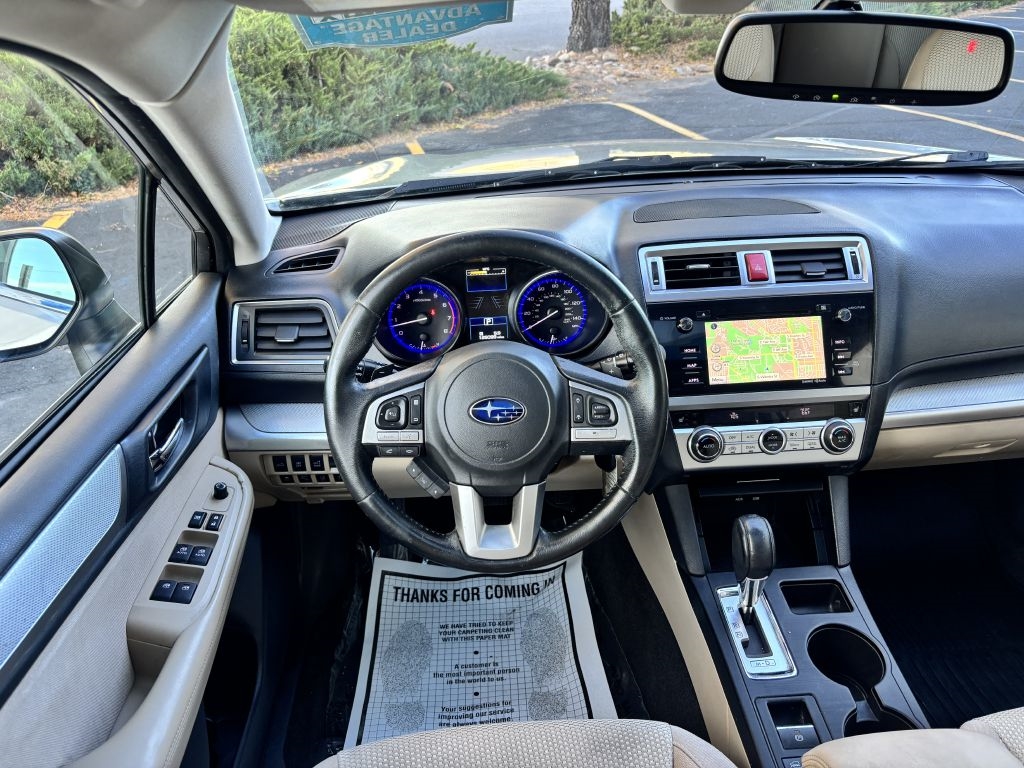 Subaru Outback 4dr Wgn 2.5i Premium 2015