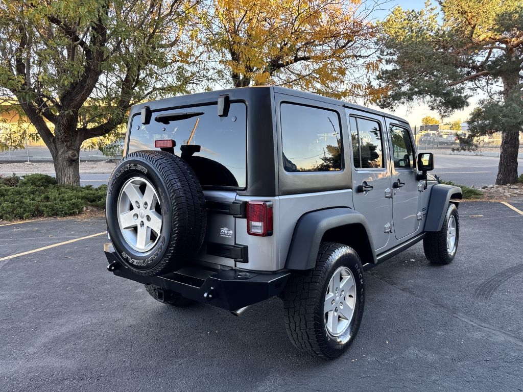 Jeep Wrangler Unlimited 4WD 4dr Sport 2013