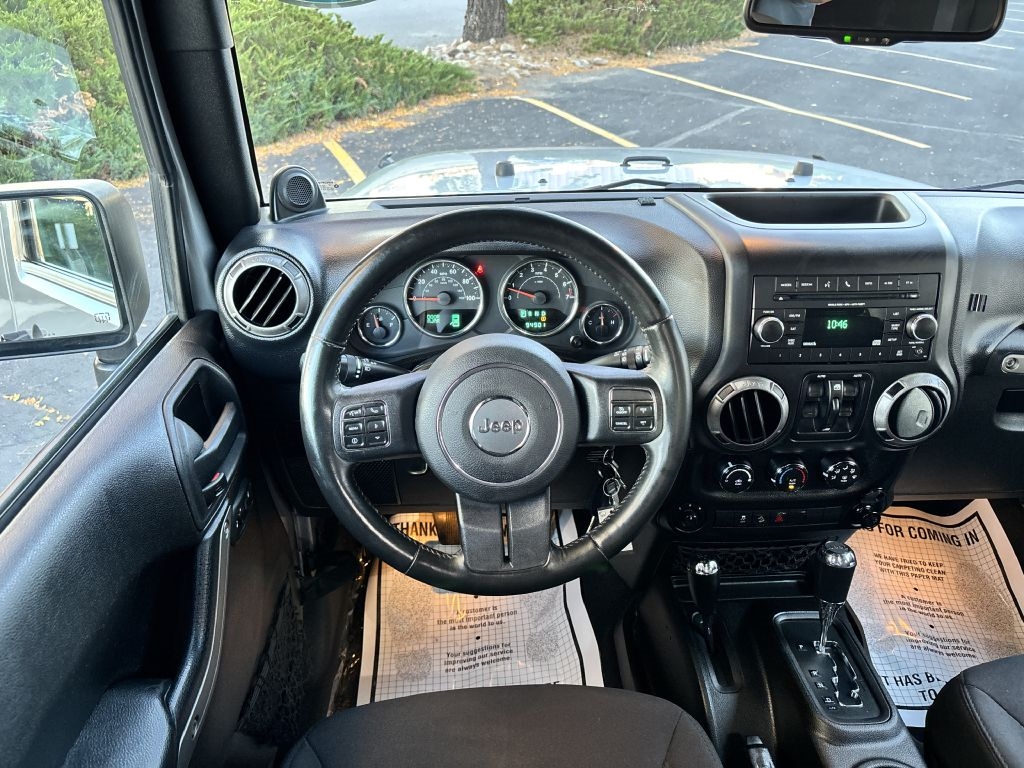 Jeep Wrangler Unlimited 4WD 4dr Sport 2013