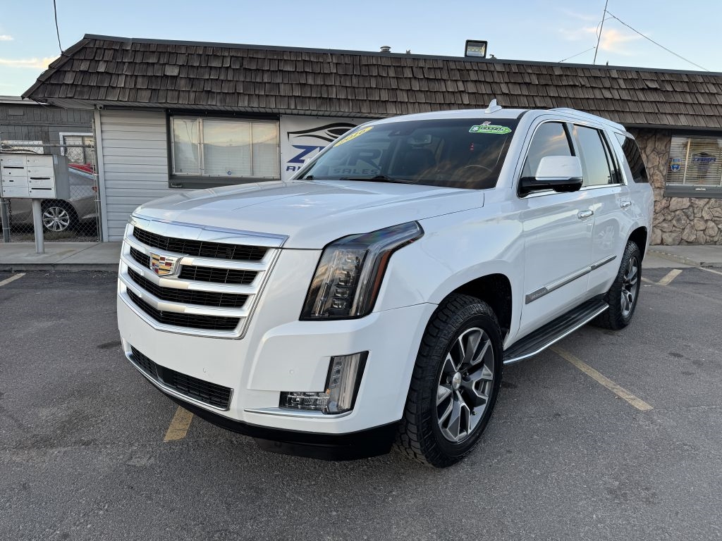 Cadillac Escalade 4WD 4dr Luxury Collection 2016