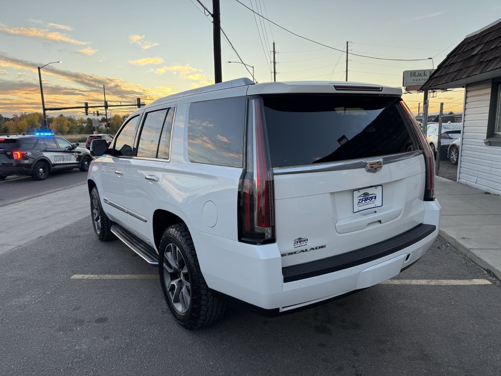 Cadillac Escalade 4WD 4dr Luxury Collection 2016