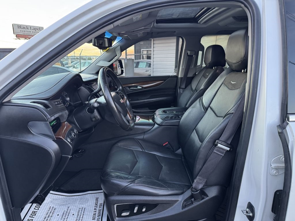 Cadillac Escalade 4WD 4dr Luxury Collection 2016