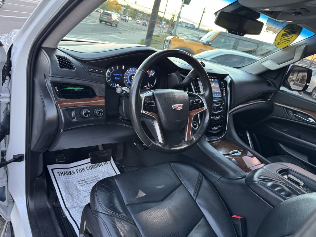 Cadillac Escalade 4WD 4dr Luxury Collection 2016