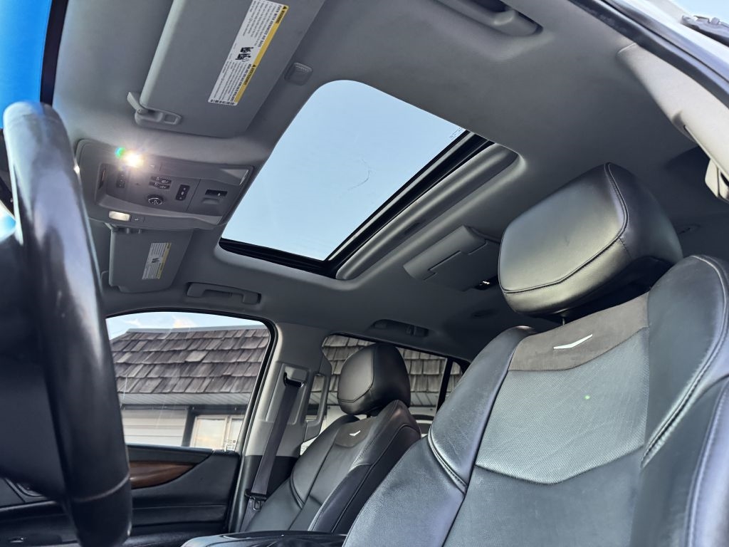 Cadillac Escalade 4WD 4dr Luxury Collection 2016