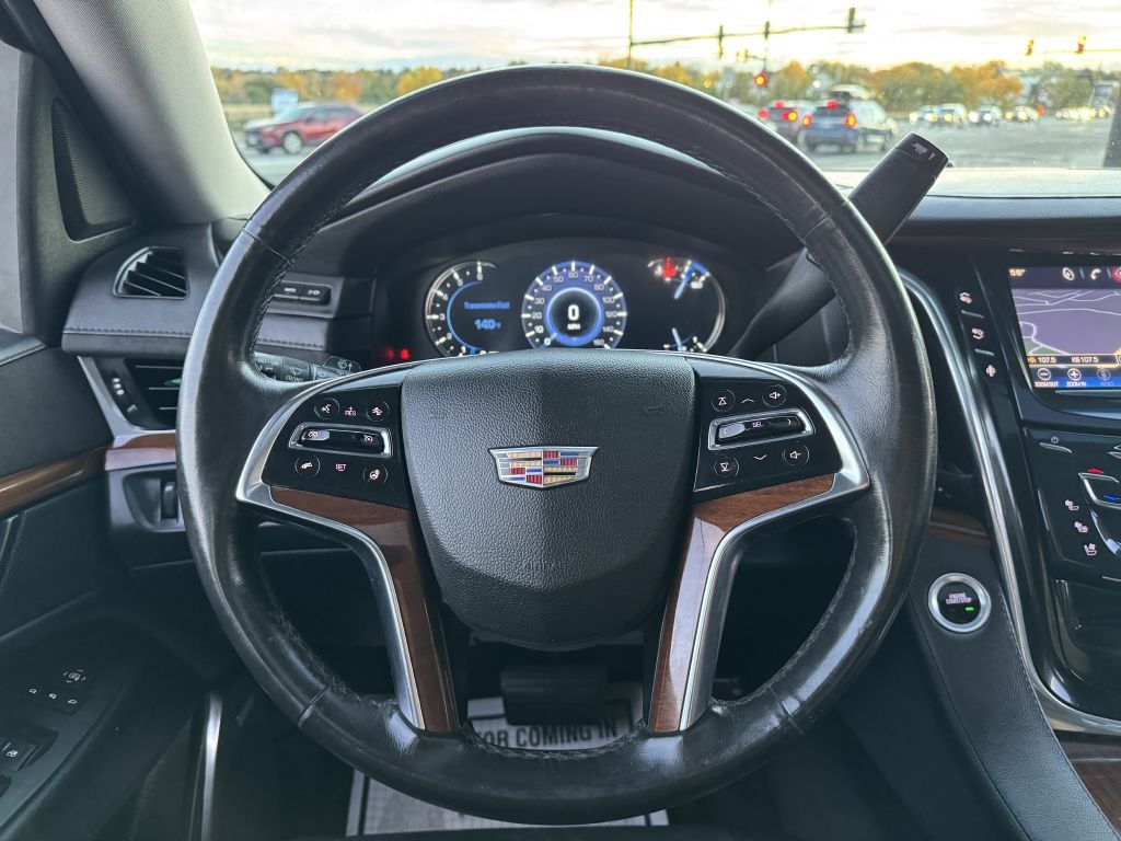 Cadillac Escalade 4WD 4dr Luxury Collection 2016