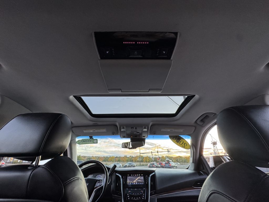 Cadillac Escalade 4WD 4dr Luxury Collection 2016