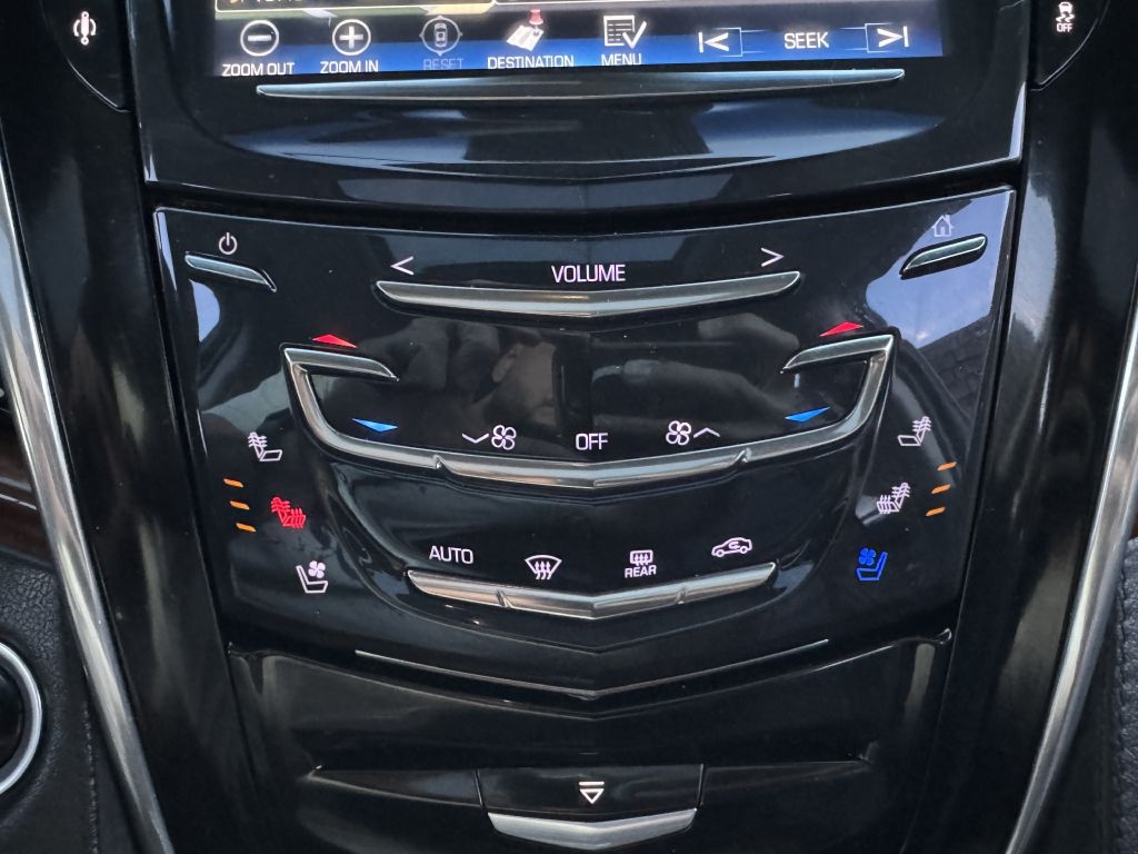 Cadillac Escalade 4WD 4dr Luxury Collection 2016