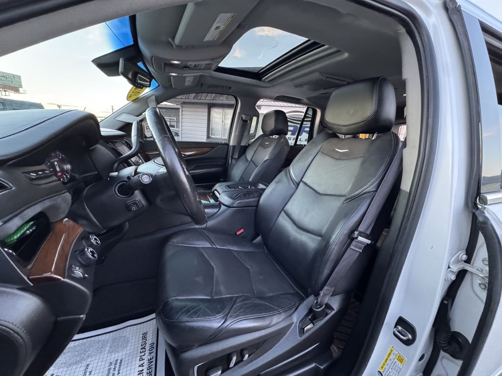 Cadillac Escalade 4WD 4dr Luxury Collection 2016