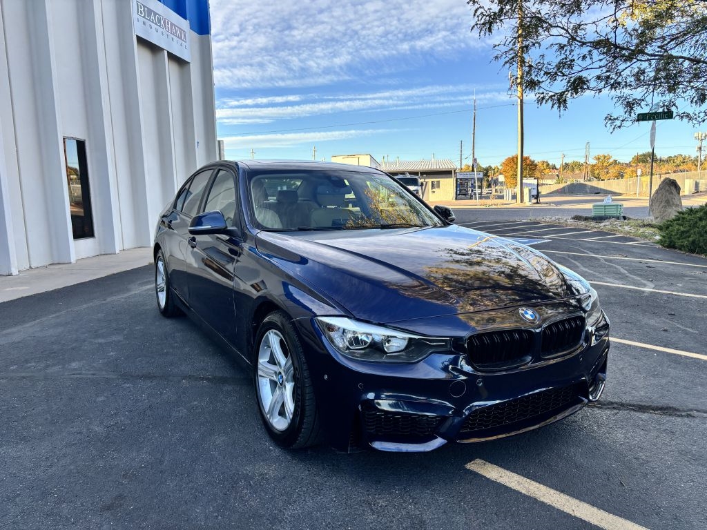 BMW 3 Series 4dr Sdn 328i xDrive AWD SULEV 2014