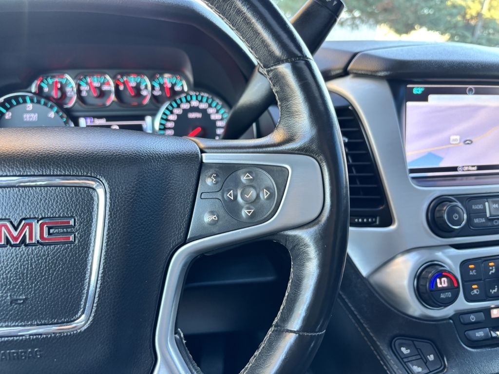 GMC Yukon 4WD 4dr SLT 2018