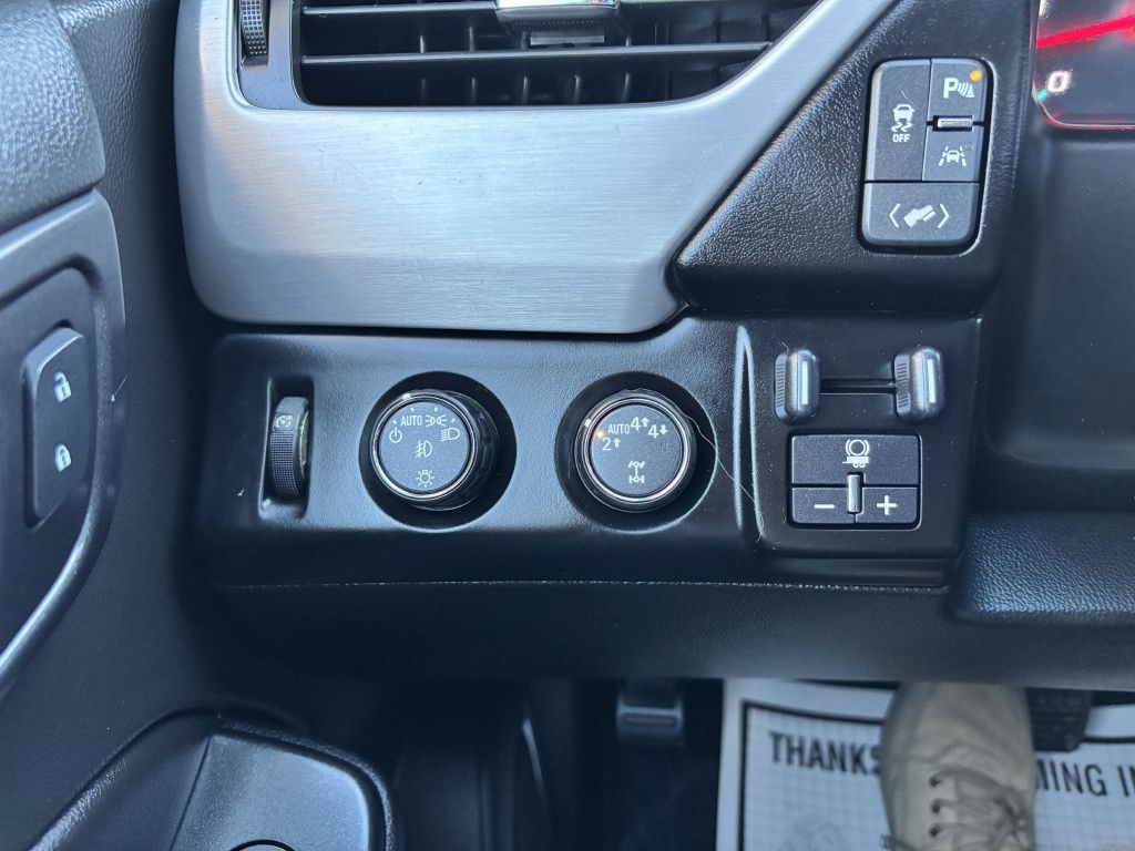 GMC Yukon 4WD 4dr SLT 2018