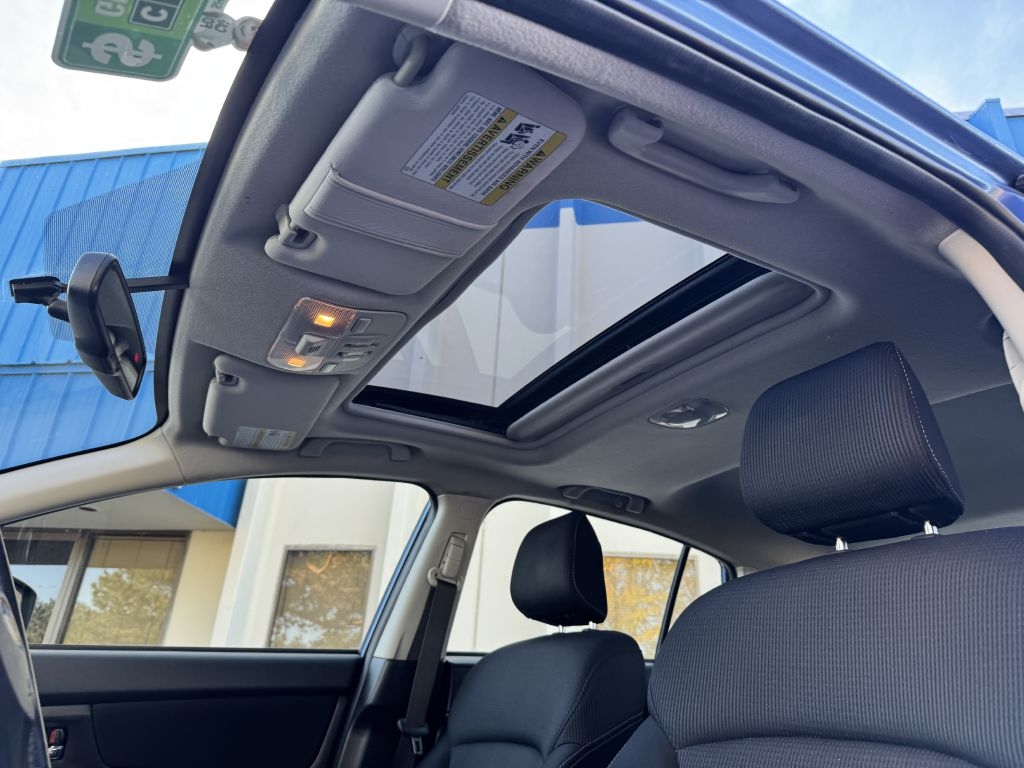 Subaru Impreza Wagon 5dr CVT 2.0i Sport Premium 2015