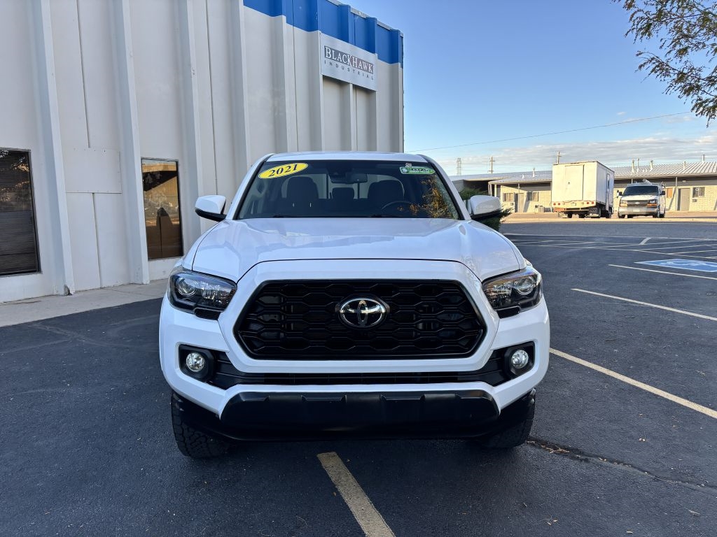 Toyota Tacoma 4WD TRD Off Road Double Cab 5' Bed V6 MT (Natl) 2021