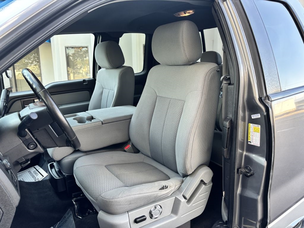 Ford F-150 4WD SuperCab 145" Lariat 2014