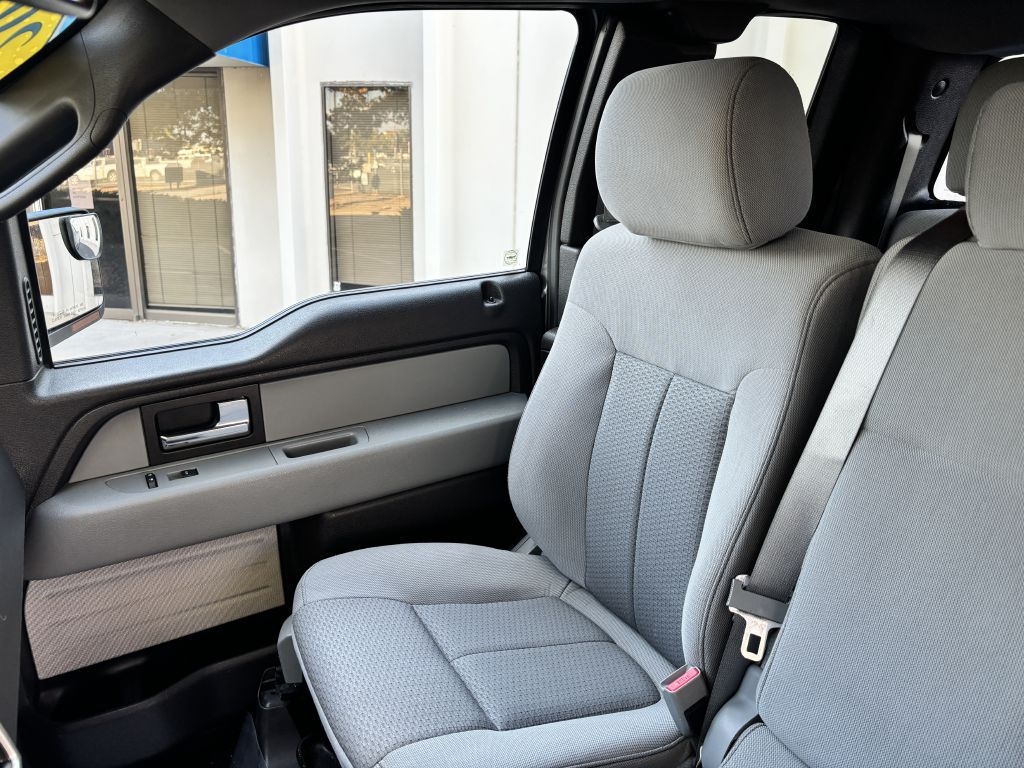 Ford F-150 4WD SuperCab 145" Lariat 2014