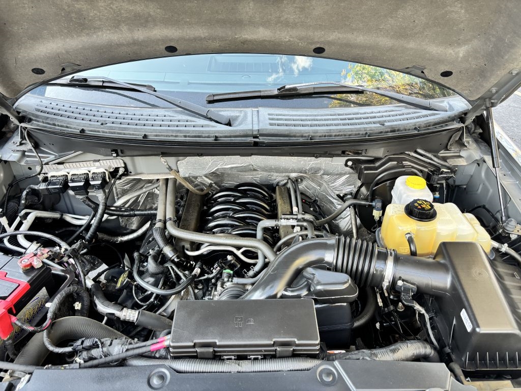 Ford F-150 4WD SuperCab 145" Lariat 2014