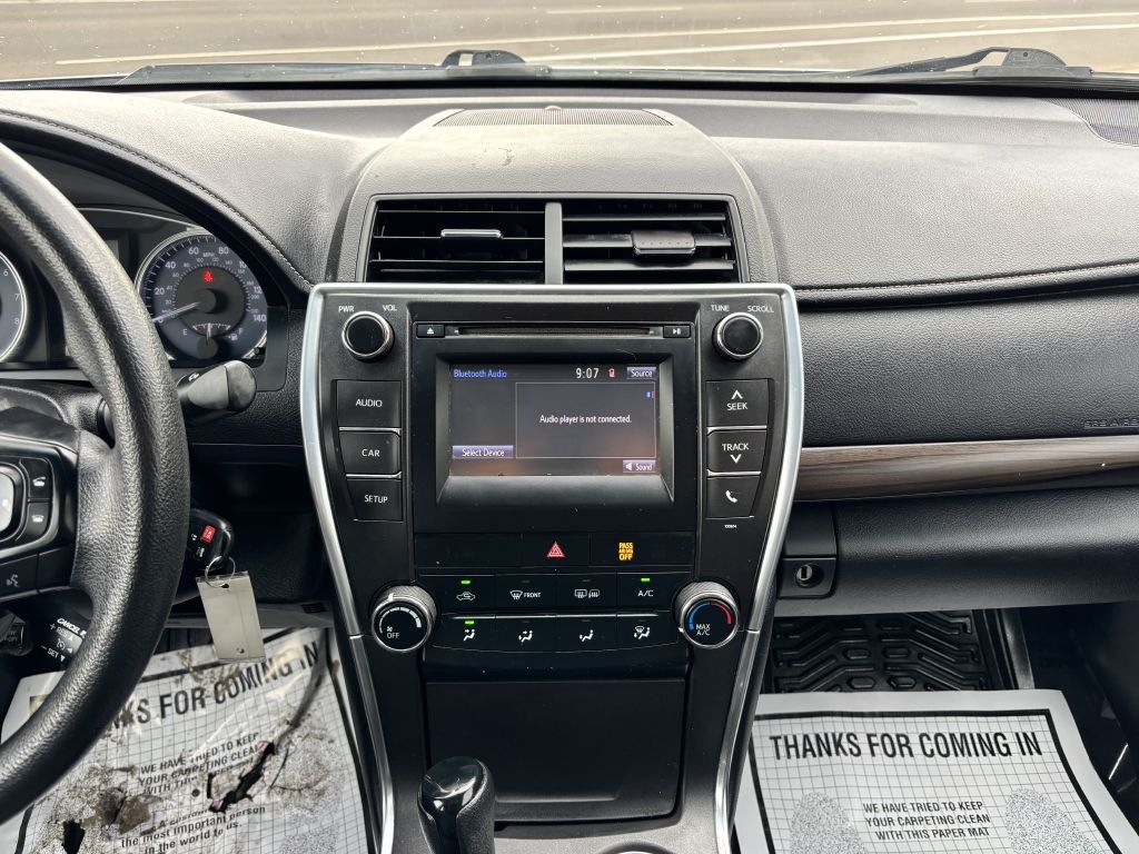 Toyota Camry 4dr Sdn I4 Auto SE w/Special Edition Pkg (Natl) 2016