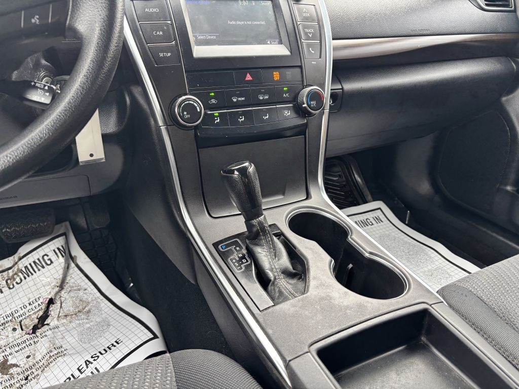 Toyota Camry 4dr Sdn I4 Auto SE w/Special Edition Pkg (Natl) 2016