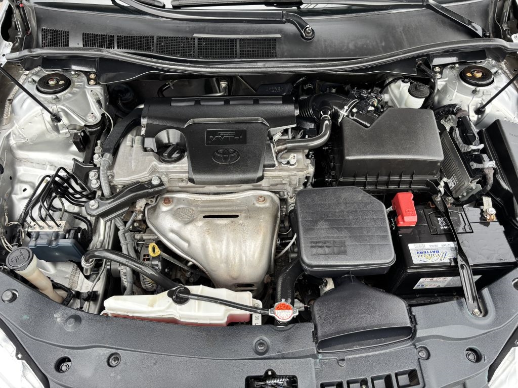 Toyota Camry 4dr Sdn I4 Auto SE w/Special Edition Pkg (Natl) 2016