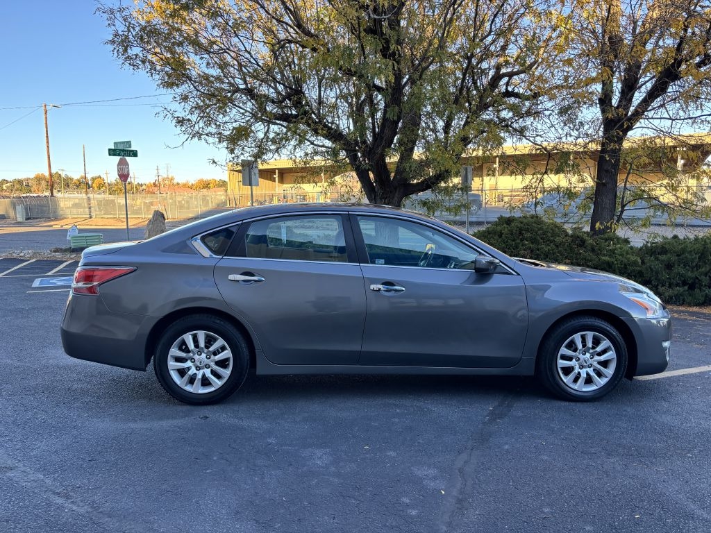 Nissan Altima 4dr Sdn I4 2.5 S 2015