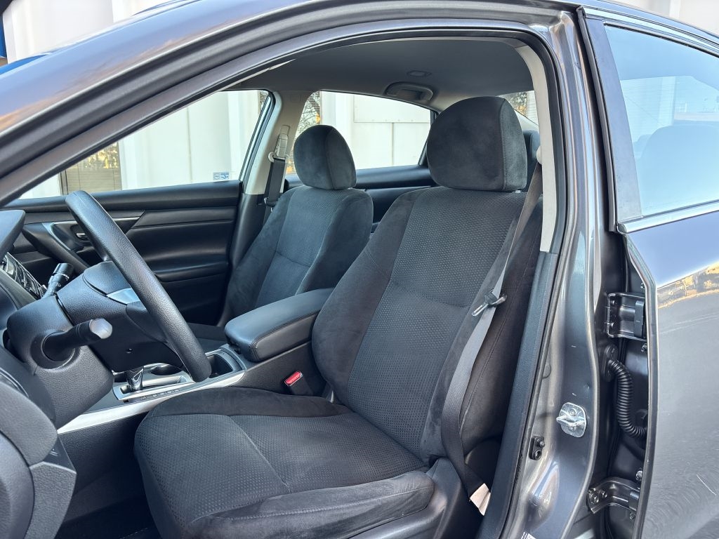 Nissan Altima 4dr Sdn I4 2.5 S 2015