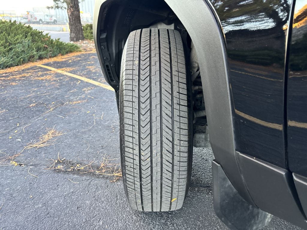 Toyota Land Cruiser 4WD (Natl) 2024