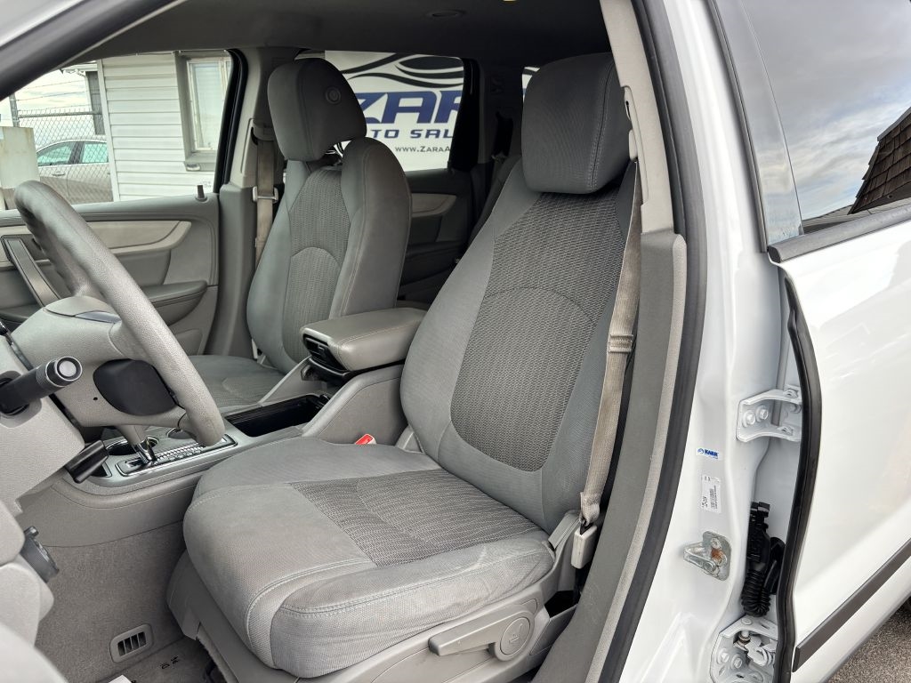 Chevrolet Traverse AWD 4dr LS 2017