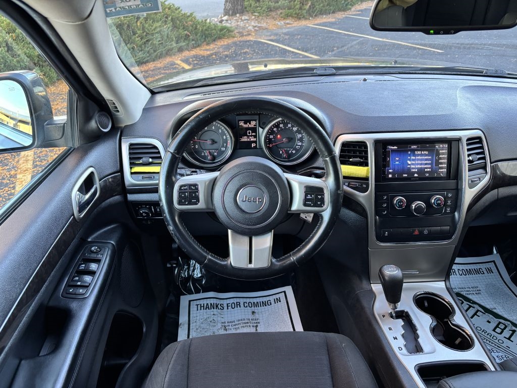 Jeep Grand Cherokee 4WD 4dr Laredo 2013