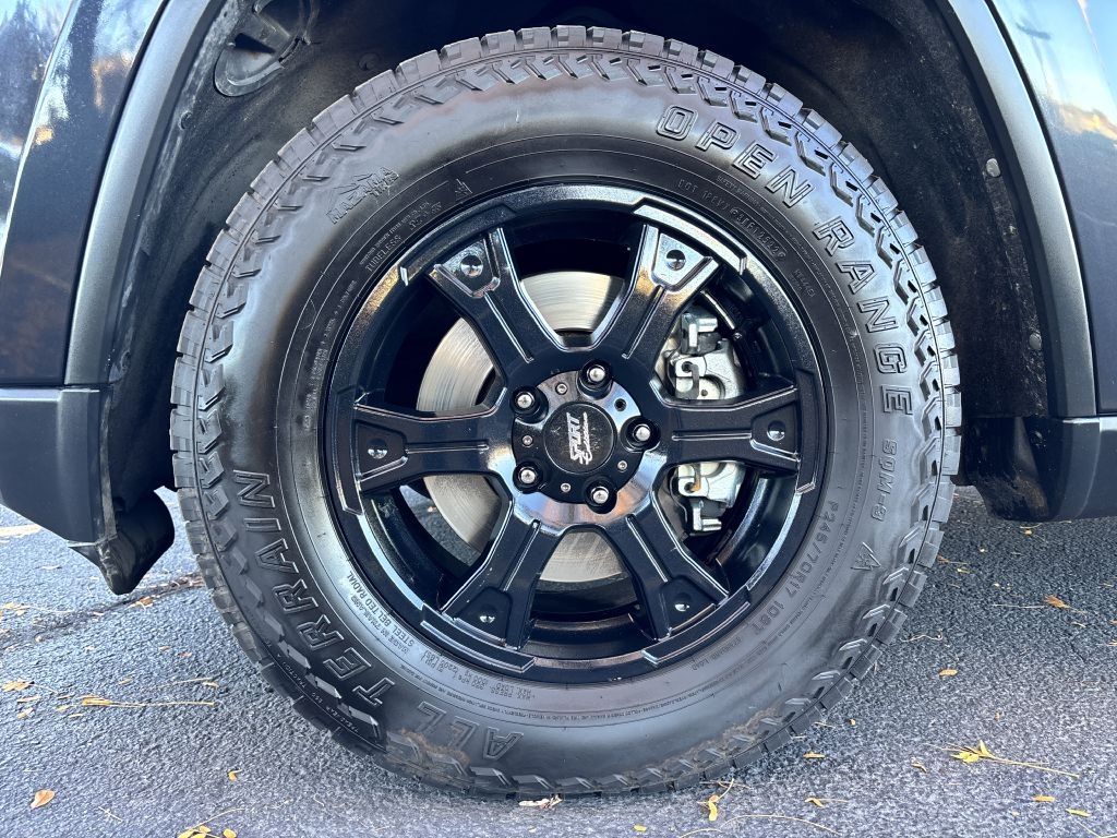 Jeep Grand Cherokee 4WD 4dr Laredo 2013