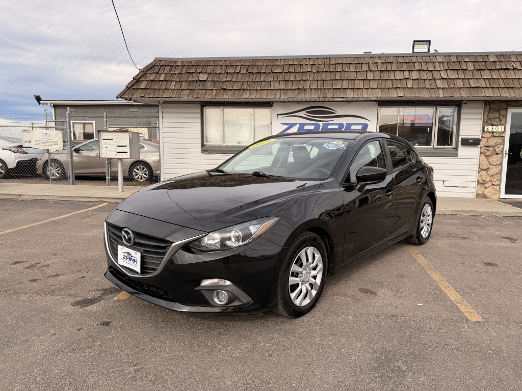 2016 Mazda Mazda3 i Sport photo 3