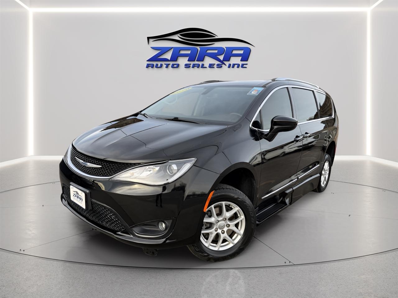 2020 Chrysler Pacifica Touring L FWD