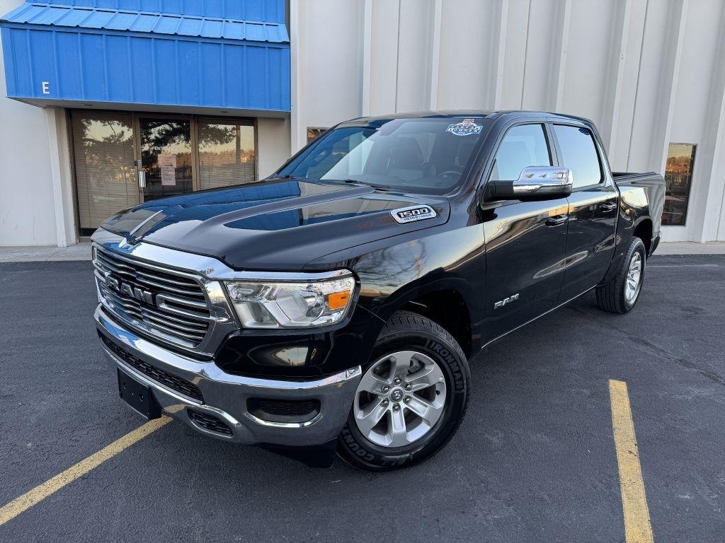 2023 RAM 1500 Laramie 4x4 Crew Cab 5'7" Box