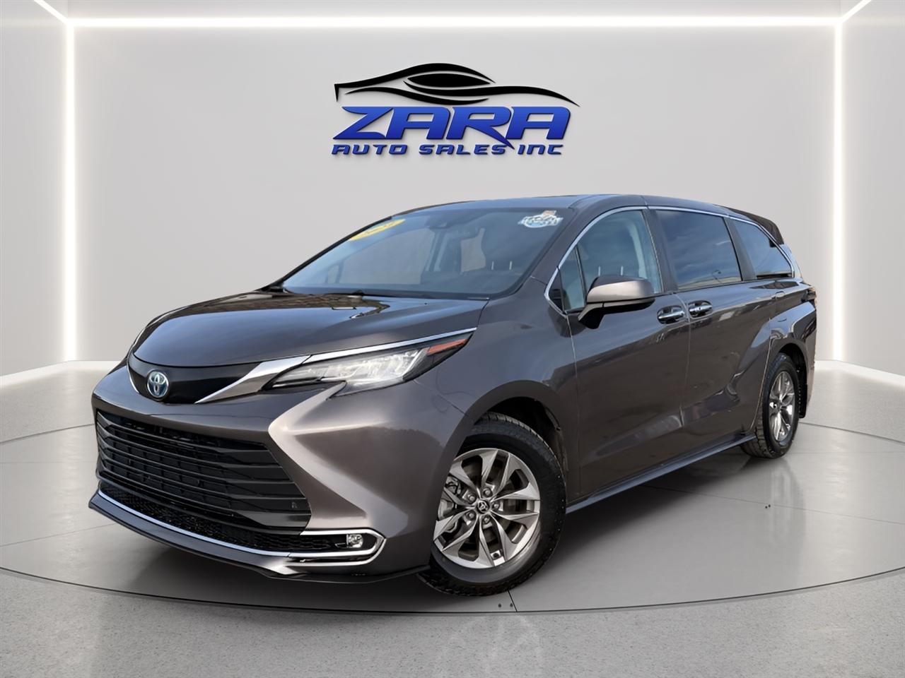 2021 Toyota Sienna XLE AWD 7-Passenger (Natl)