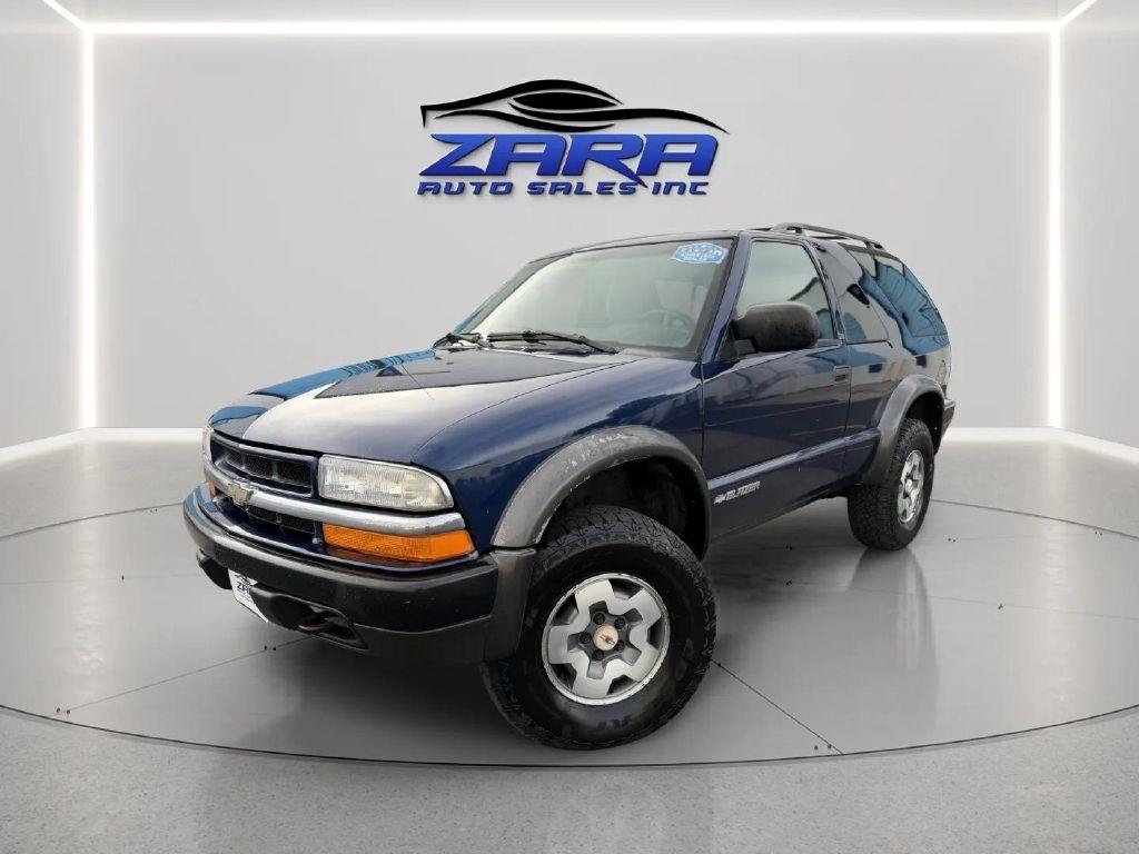 2001 Chevrolet Blazer 2dr 4WD LS